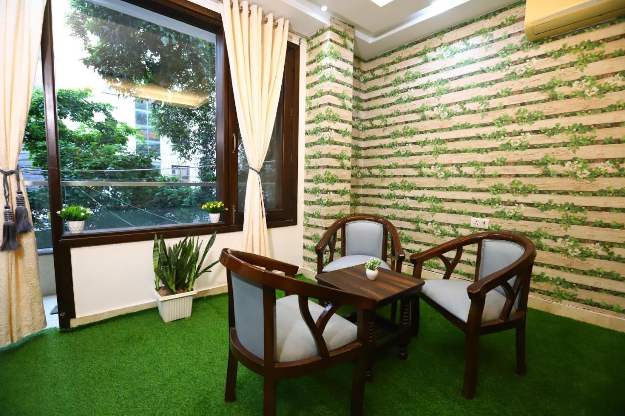 Hotel Nature View Green Park Metro Couple Friendly Нью-Дели Экстерьер фото